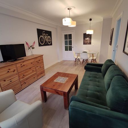 Apartamento Celia Sevilha Exterior foto